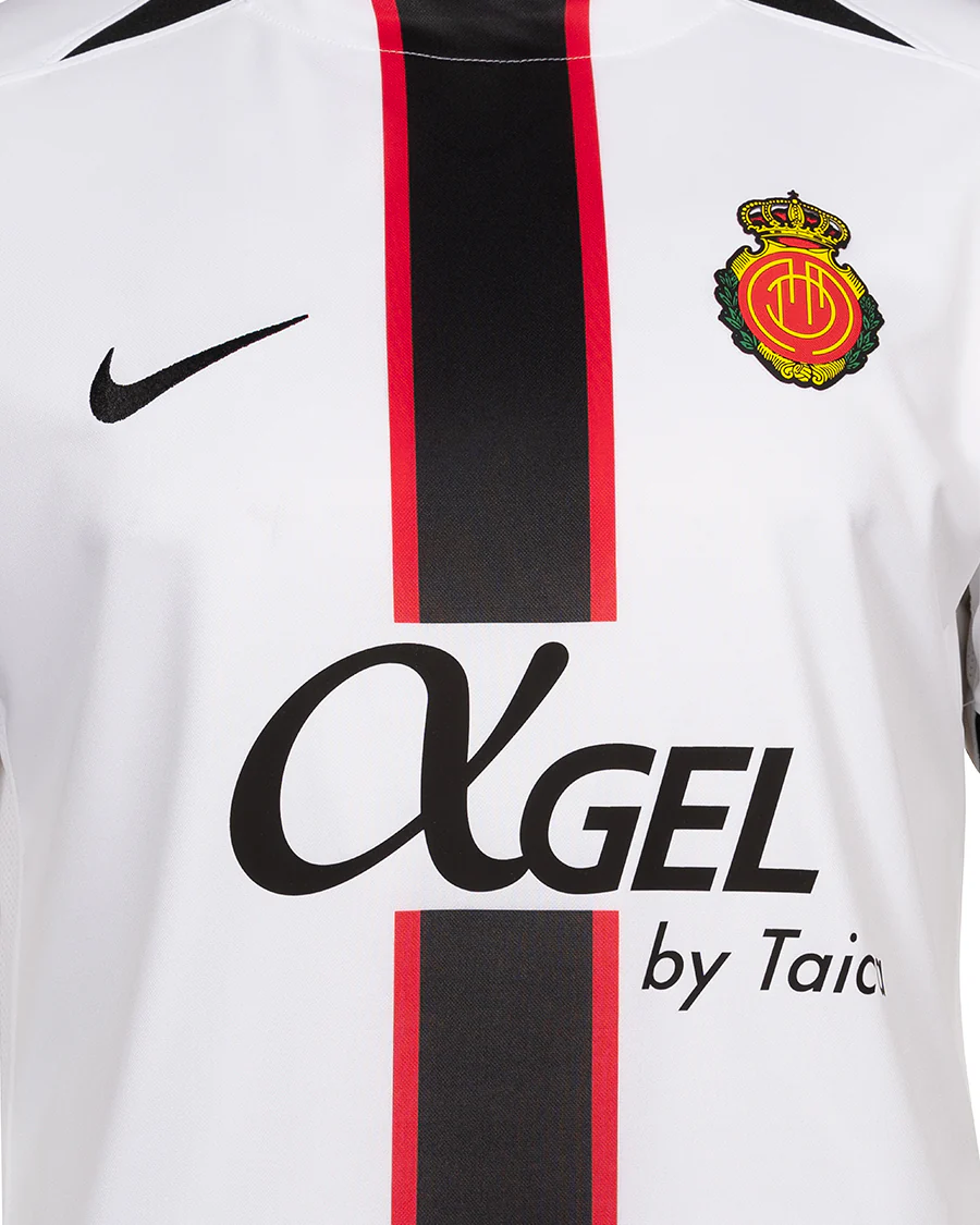 Camiseta Segunda Equipación 2025-2026 - Image 5