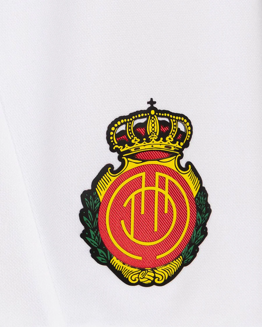 Pantalón Corto Segunda Equipación 2025-2026 Niño - Image 4
